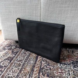 Madewell The Leather Pouch Clutch in True Black (MSRP $49.50)